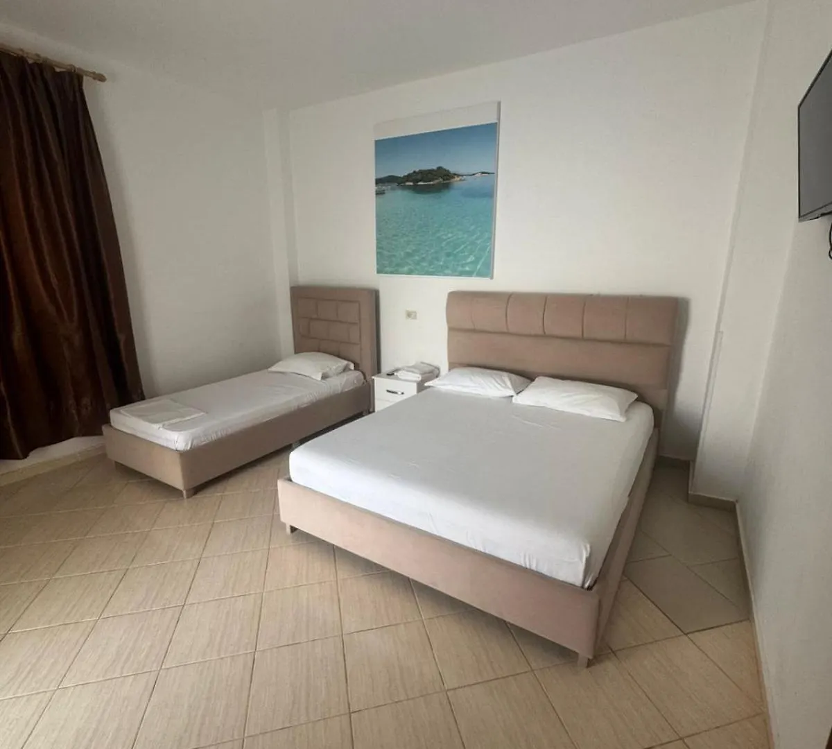 Πανσιόν Villa Noah Εξαμίλιο